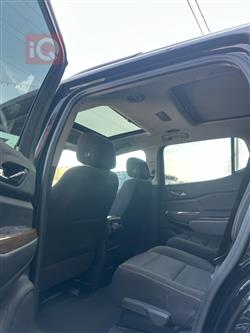 جي ام سي اكاديا